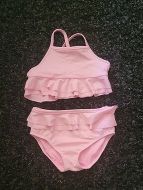 Amazon Essentials Pink Ruffle Two-Piece Girls Swim Set